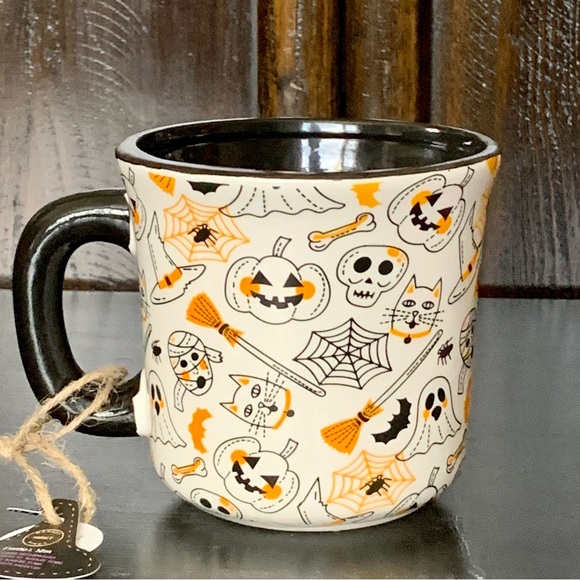 Jack O’Lantern Pumpkin Hand Painted Figural Halloween Mug - Picture 9 of 14